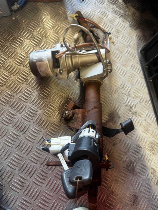 кормилен прът за Peugeot 107 2010г. 1.0i