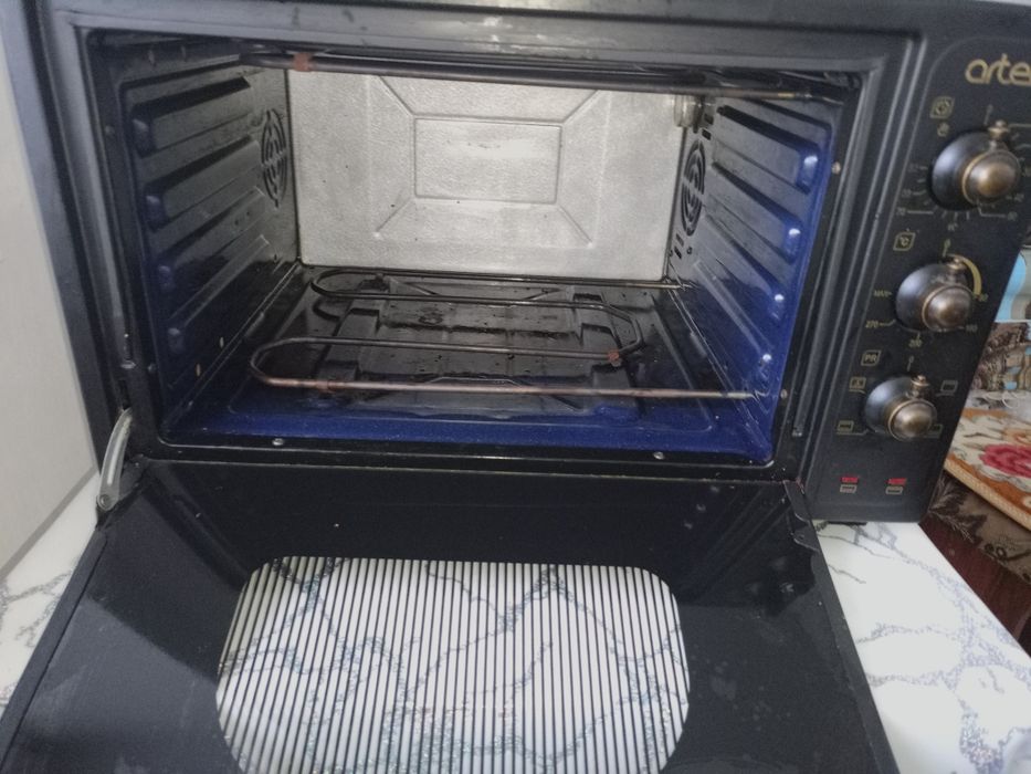 Продам духовкой шкаф