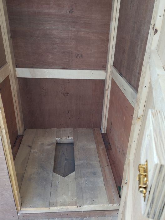 Туалет.Новый туалет продам