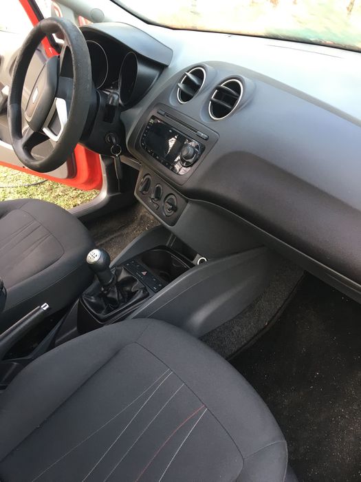 Vând Seat ibiza 1.2 TDI