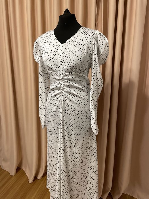 Rochie Pnk alb cu buline