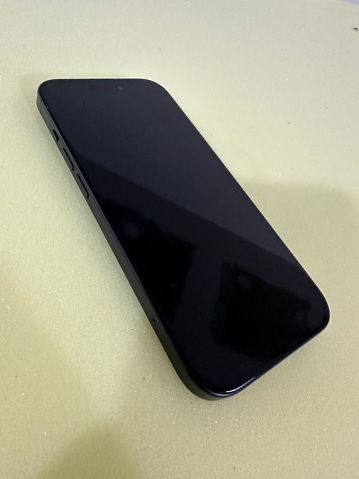 Iphone 15 на гарантии