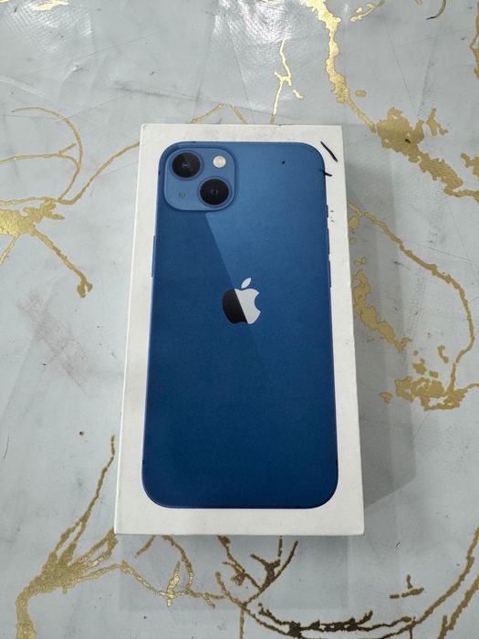 Продам iphone 13 128гб