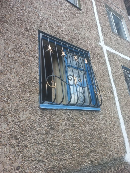 Решетки,оградки.