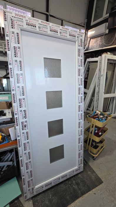 Usi de termooan model decorativ