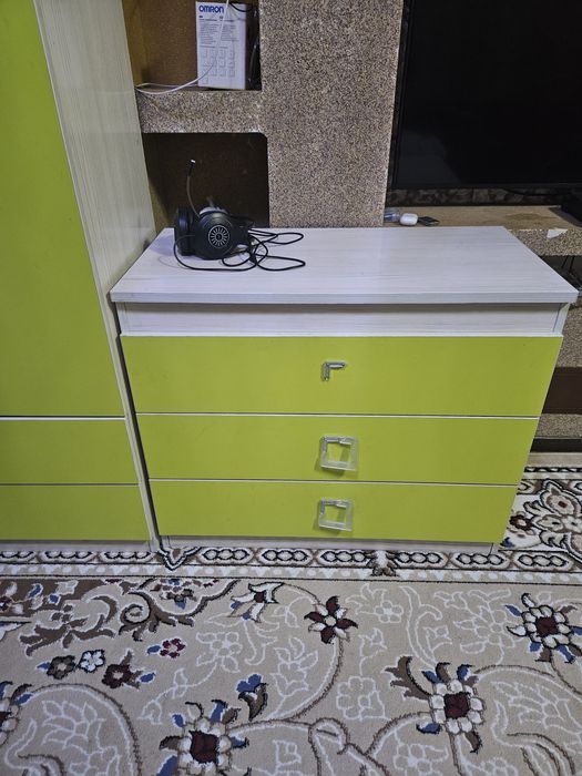 Продам детский спальний гарнитур