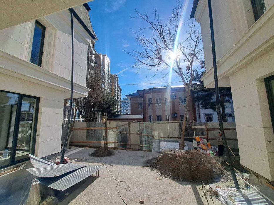 Отдельно стоящее здание под бизнес | Mirabad Avenue