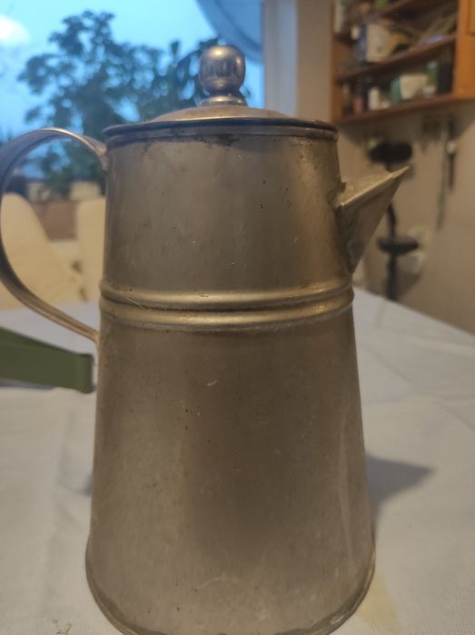 Метална кана за кафе и чай. Турски пляскачи