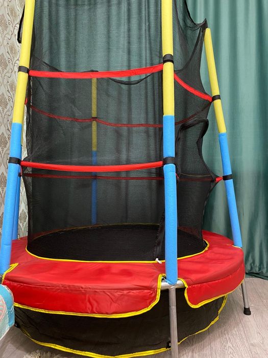 Продам батут детский