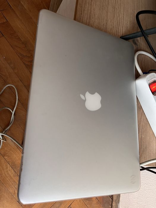 Macbook Air за части