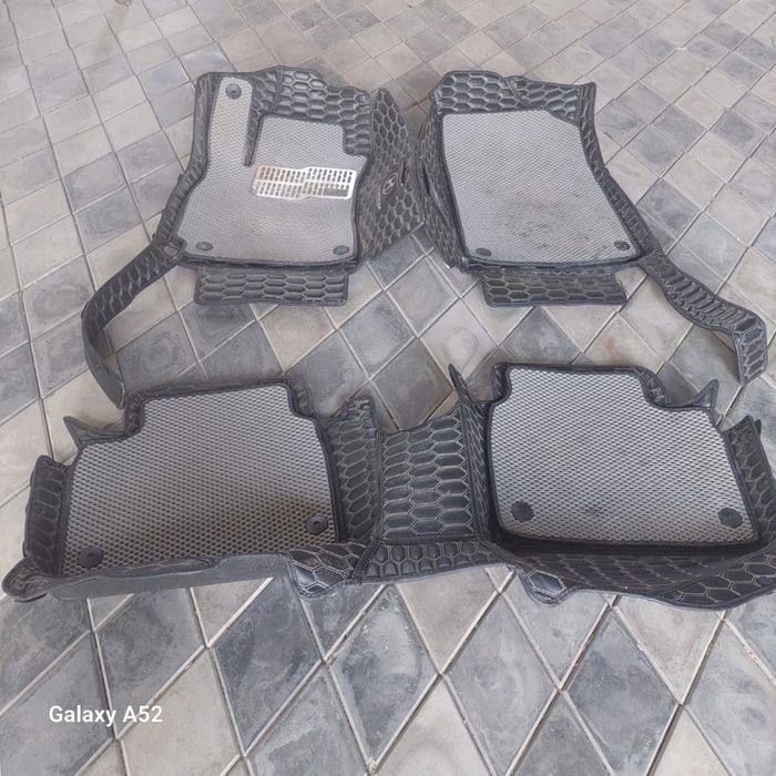 Продаю полики хундай Элантра