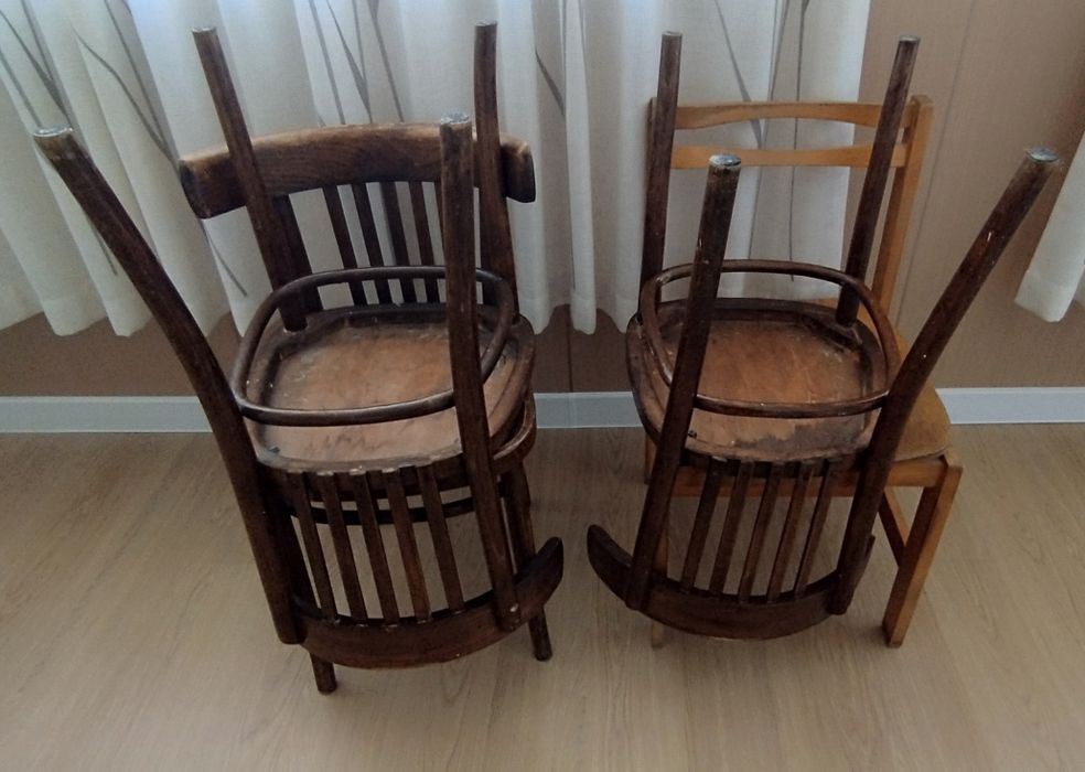 Стулья деревянные