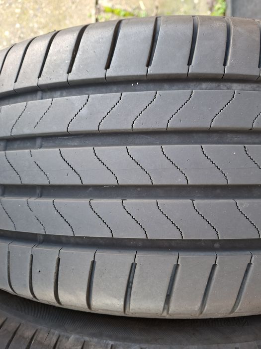 2бр235/ 45/ 18 бриджистон неразличими от новите 2025