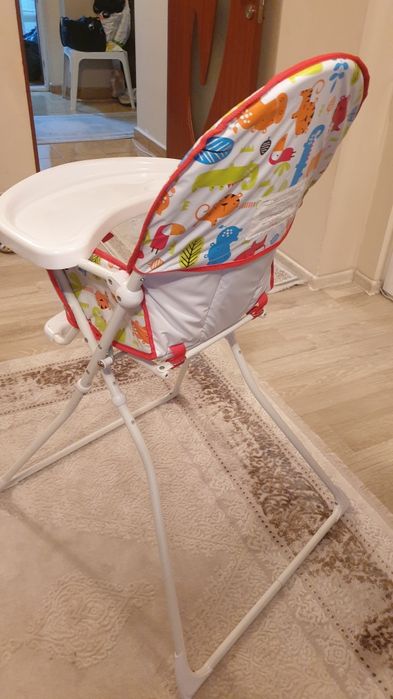 Patut din lemn cu saltea si lada