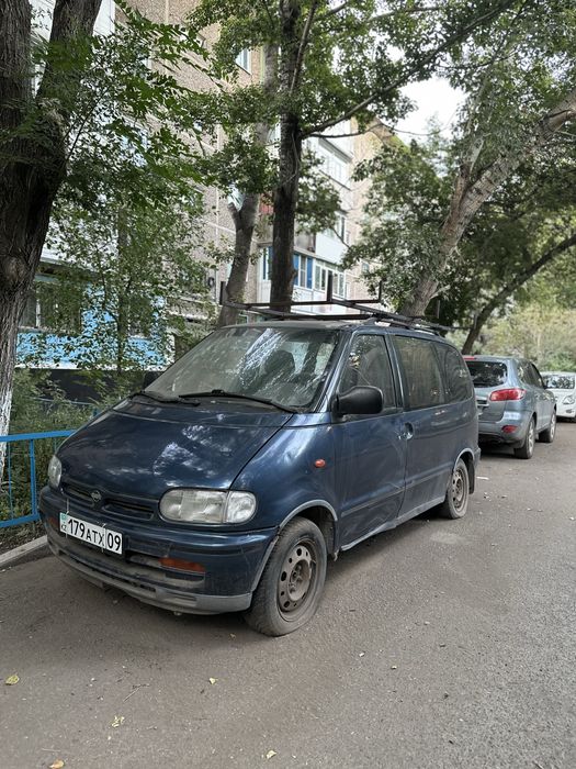 Продаю Nissan serena