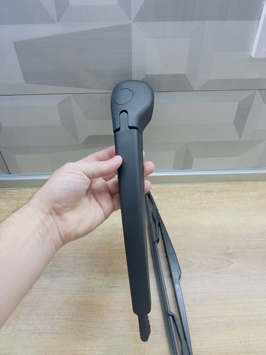 Задна чистачка с рамо за Citroen Berlingo ,Peugeot