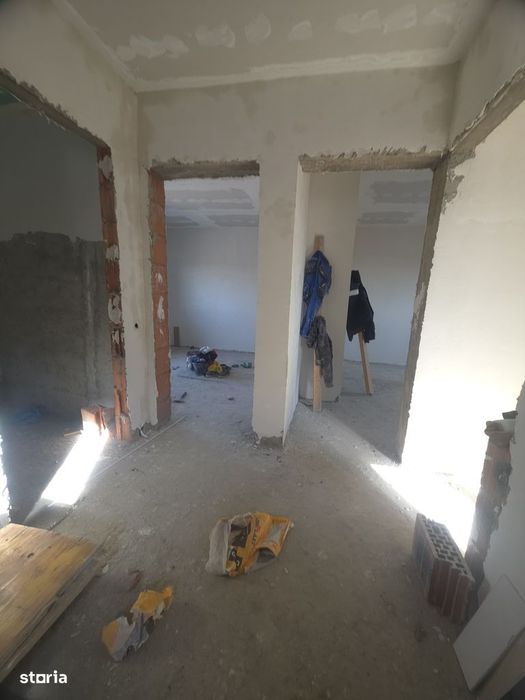 Vilă individuală 4 dormitoare 2 bai