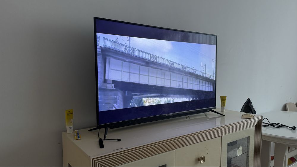 продается Телевизор в хорошем состоянии