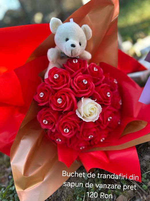 De vanzre buchete si cuti cu trandafiri de sapun