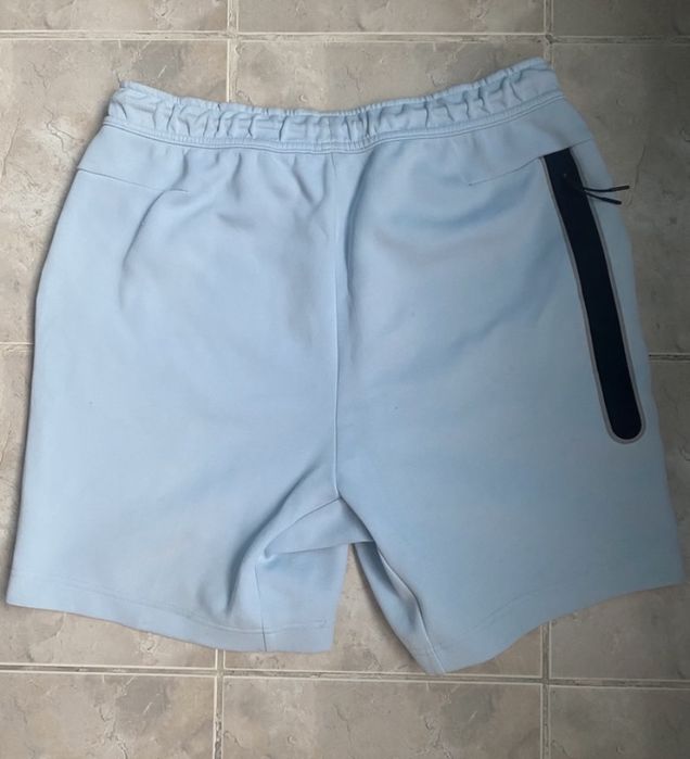 Bermude Nike Tech Baby Blue