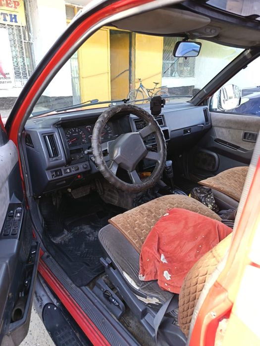 Nissan патфайндер