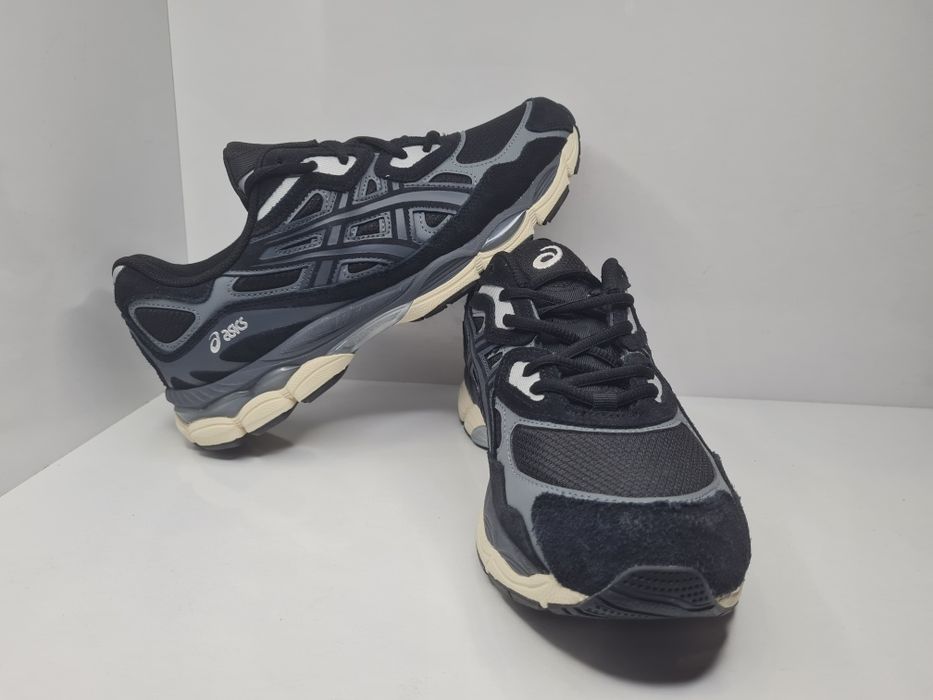 Маратонки Asics Gel - NYC

Чисто нови без кутия.

Размер 44 стелка 28 см.

Цена 100 евро.