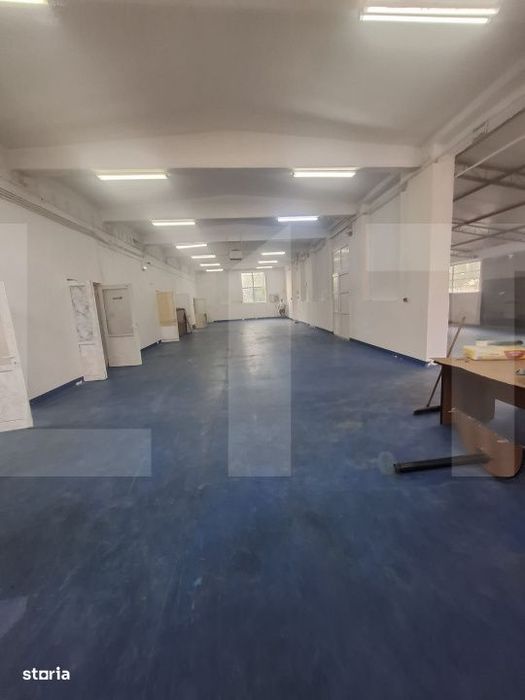 Hala 471 mp din caramida, acces TIR si utilitati complete, teren 2.400