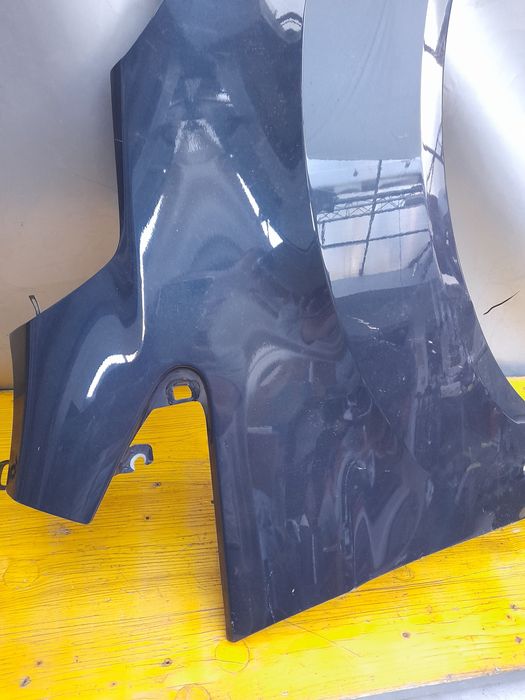 Калник десен Ford B-Max 200лв