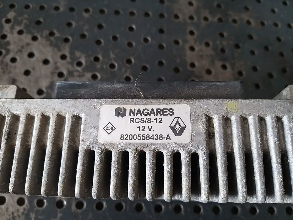 Releu bujii 1.5 dci renault scenic 3 8200558438a