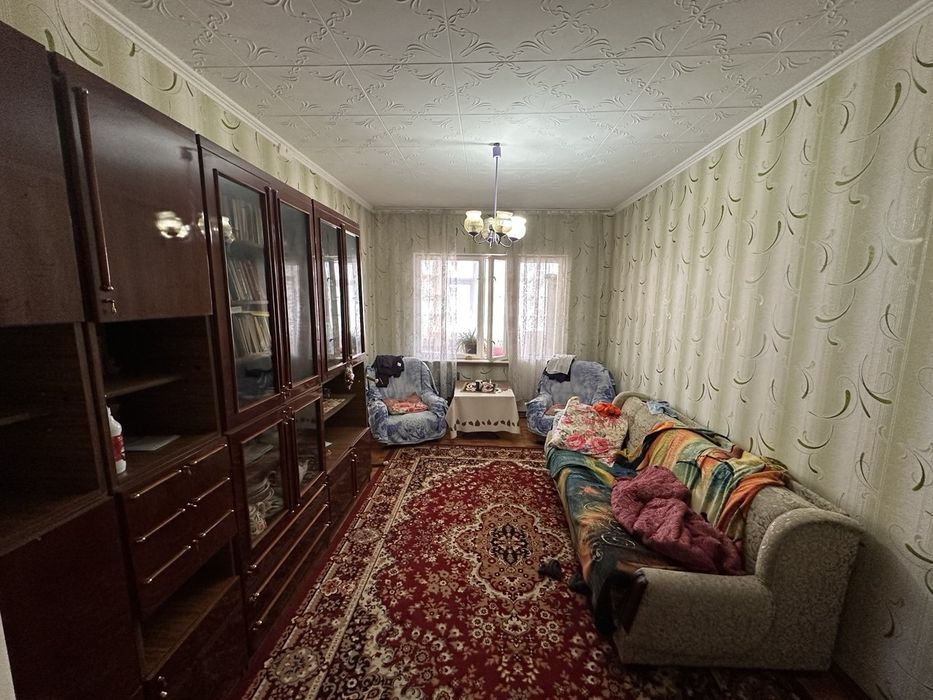 Продаётся 3х комнатная на Ахмад Югнаки