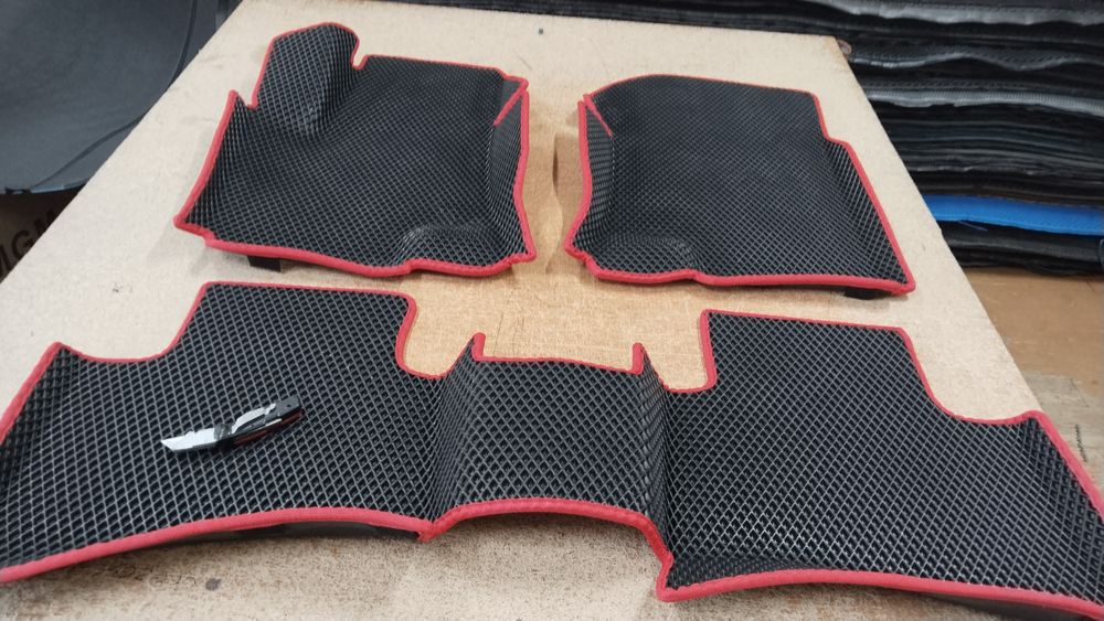 Ева коврик для автолюбителя