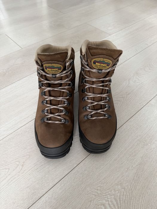 MEINDL BORNEO2 MFS mar.42,5 27,5 cm