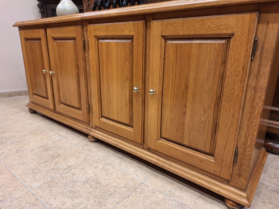 Луксозен комод, скрин, бюфет, шкаф дъб