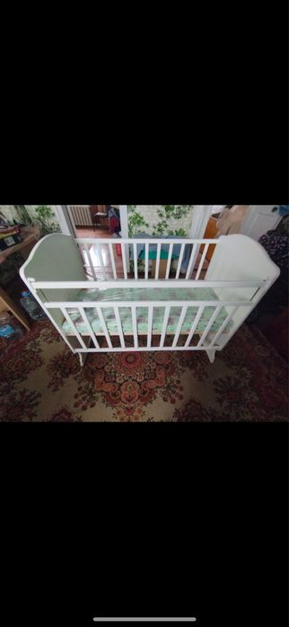 Кроватка детская