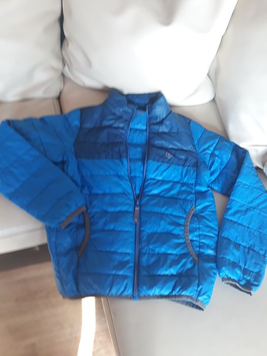 Детски якета тънки  2 бр