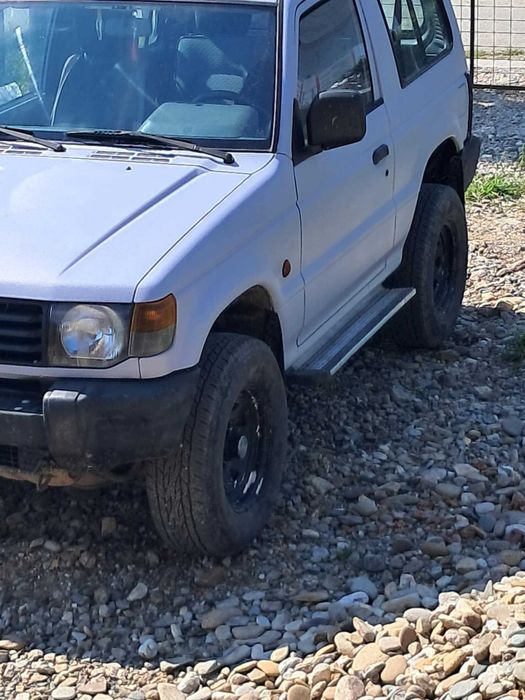 MITSUBISHI Pajero 0 — imagine 3