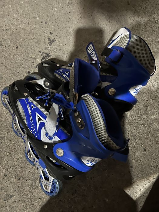 Синие ролики