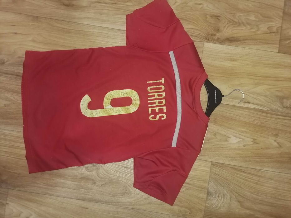 Футболни тениски