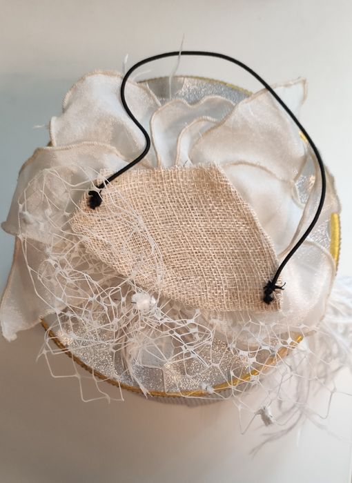 Моден аксесоар за дами