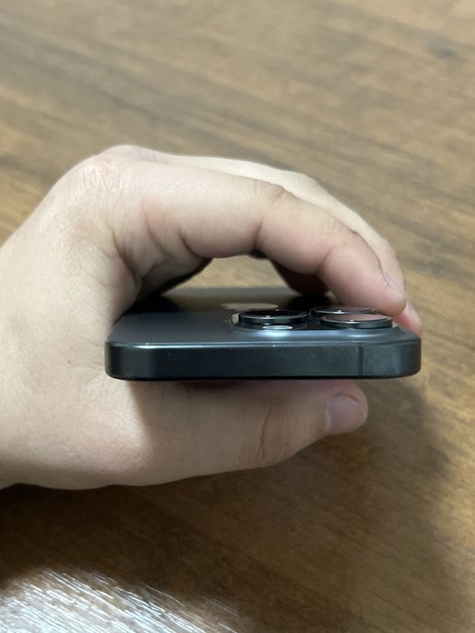 Iphone 15 pro 128gb Black Titanuim