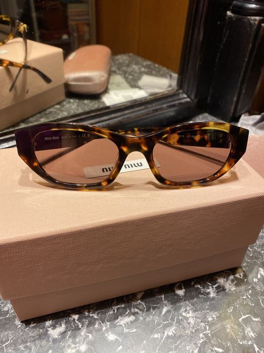 Слънчеви очила Miu Miu