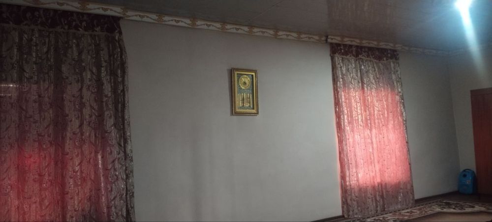 Уй сотилади. Вобкент