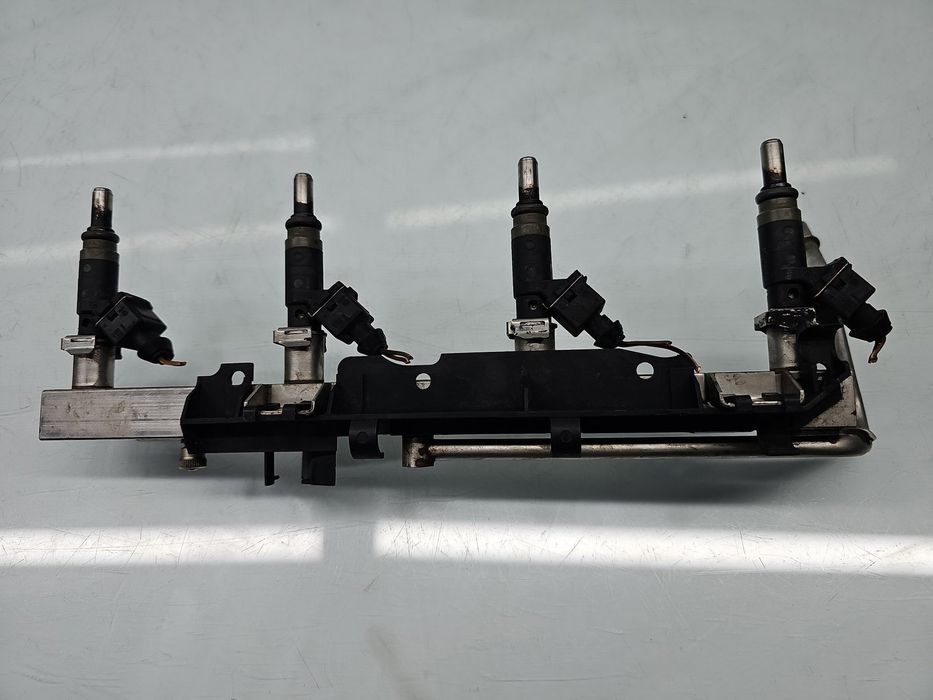 Rampa injectoare Bmw 1 (E81, E87) [Fabr 2004-2010] 7530420 2.0 Benz N4