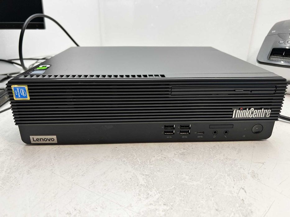 Реновирани компютри Lenovo ThinkCentre M70s Pentium G6400 16GB 510GB с Гаранция
