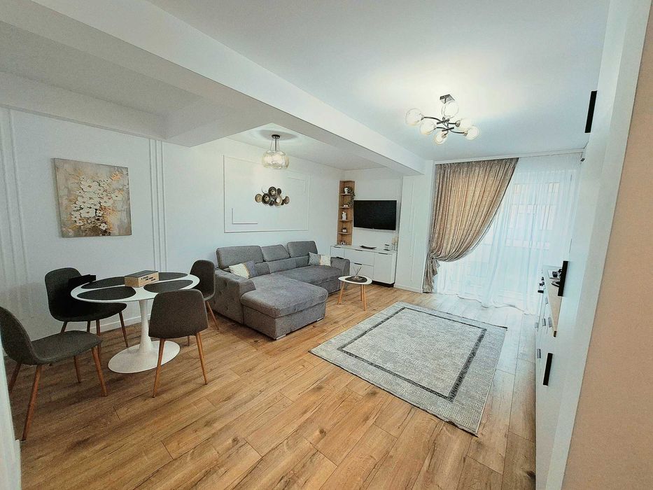 Apartament Bloc NOU - prima inchiriere