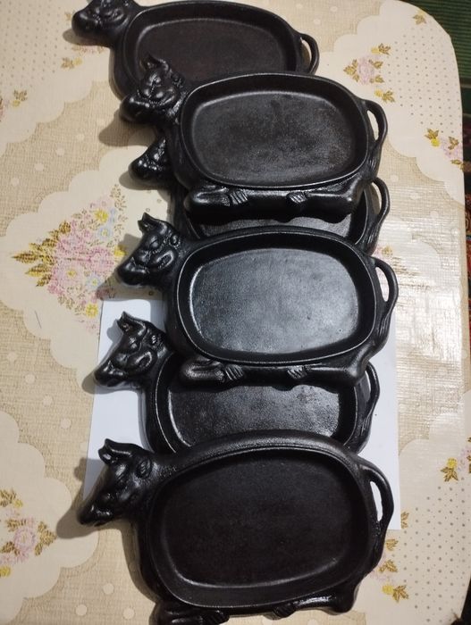 Жаровня чугунная .