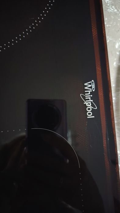 Plita whirlpool cu inducție, impecabila.