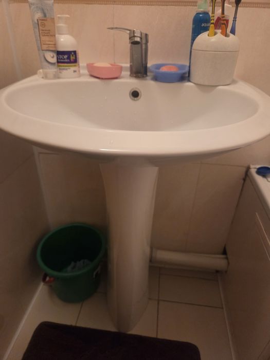 Продам водонагреватель и раковина тюльпан