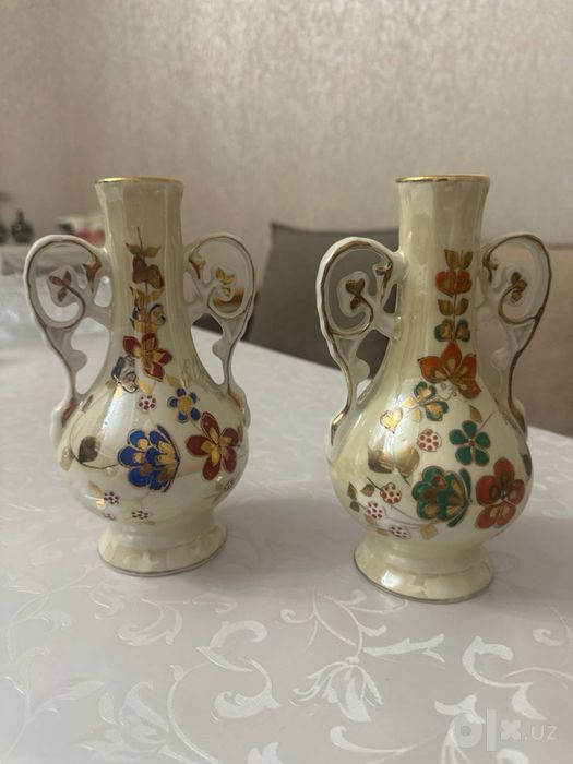 Кувшинчики фарфоровые, 2 шт.
