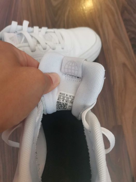 Маратонки Адидас